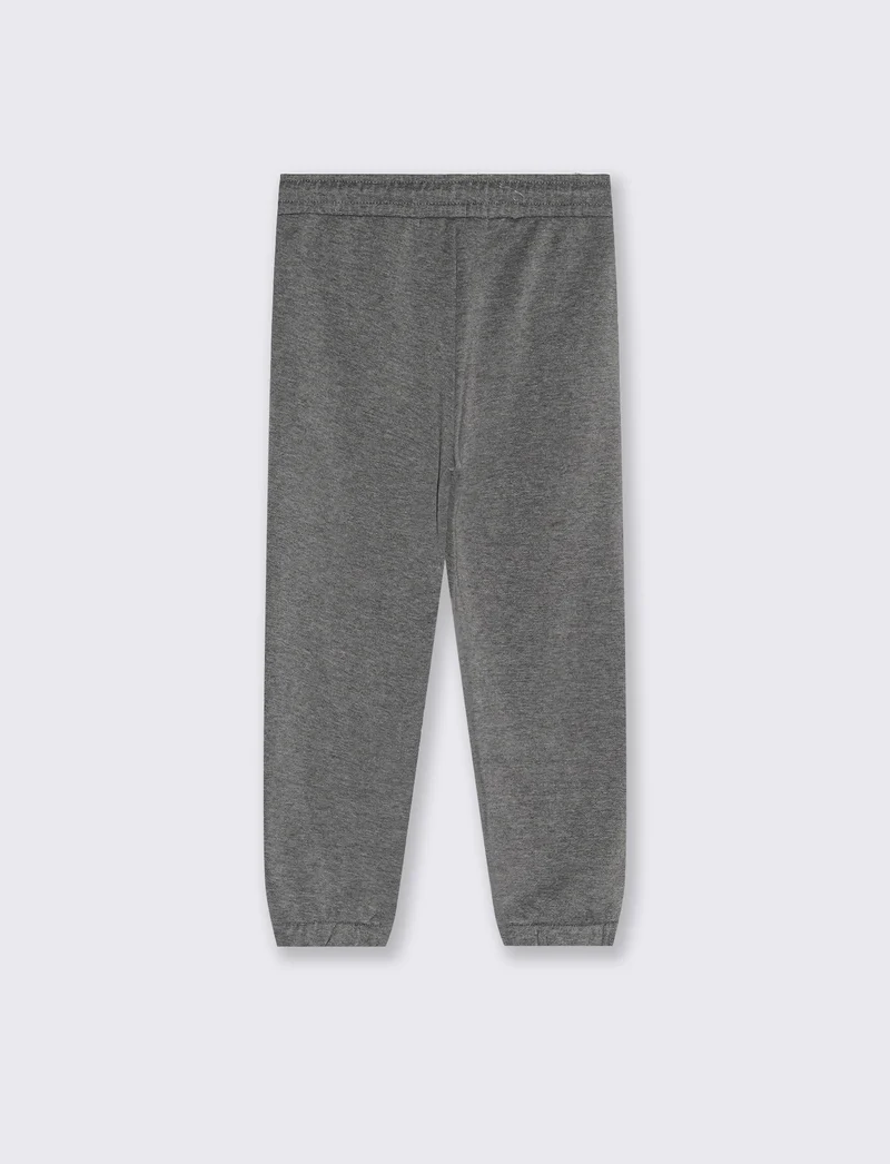 Jogger college con ricamo e tasche - Grigio mel.