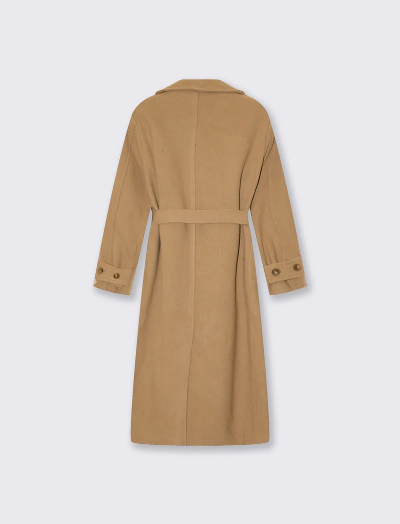 Cappotto doppiopetto con cintura elegante - Cammello
