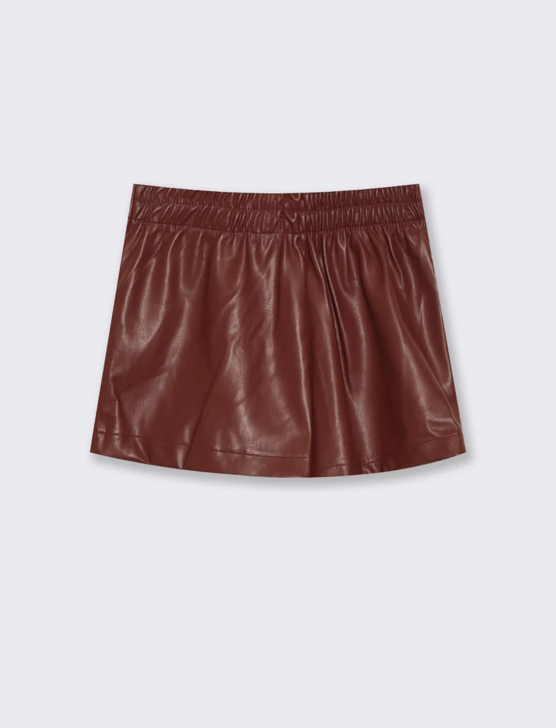 Pantaloncino in finta pelle con pieghe - Bordeaux