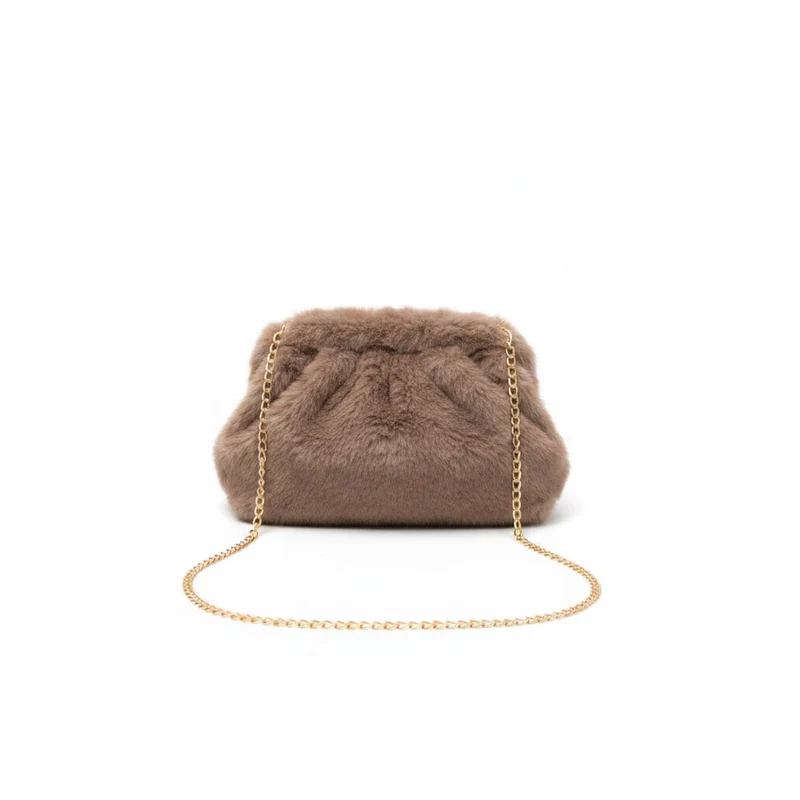 Clutch in finta pelliccia chic - Beige