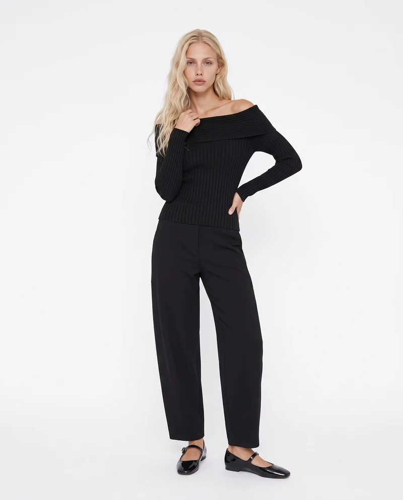 Pantalone con elastico e tasche laterali - Nero