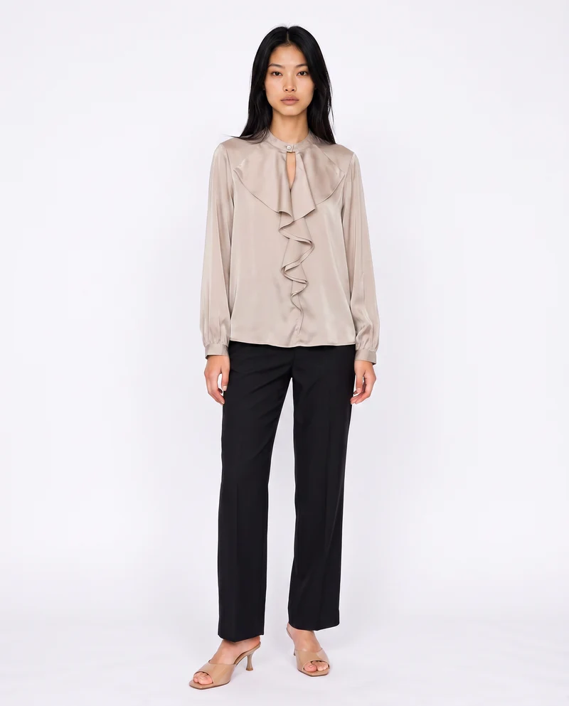 Casacca collo coreano con rouches eleganti - Beige