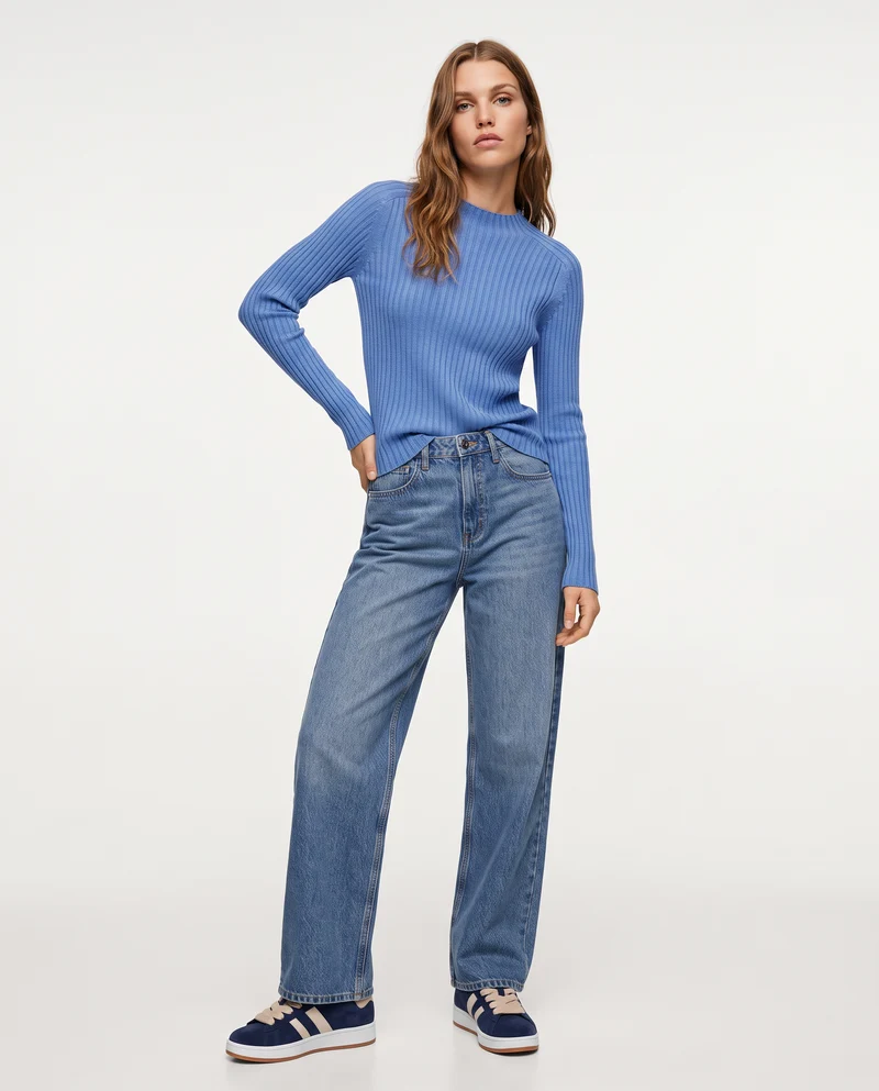 Maglia a manica lunga versatile e comoda - Celeste