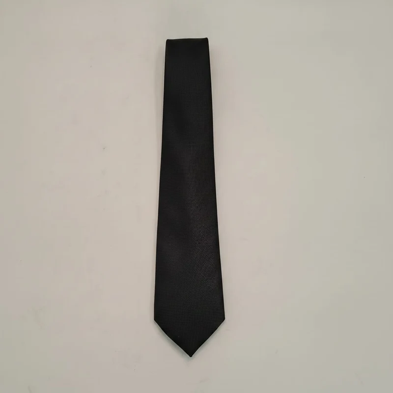 Cravatta 7 cm per uomo elegante e stilosa - Nero
