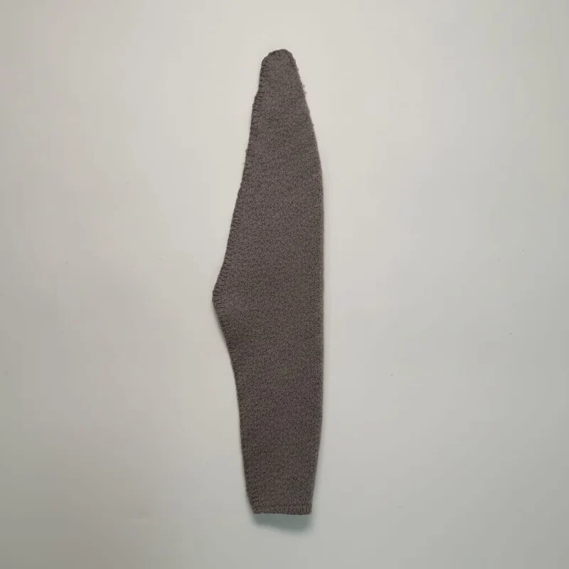 Triangolo sciarpa grande con bordini - Grigio