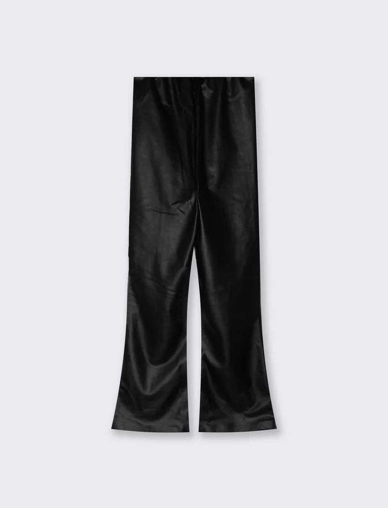 Fuseaux flare: tendenze di stile - Nero