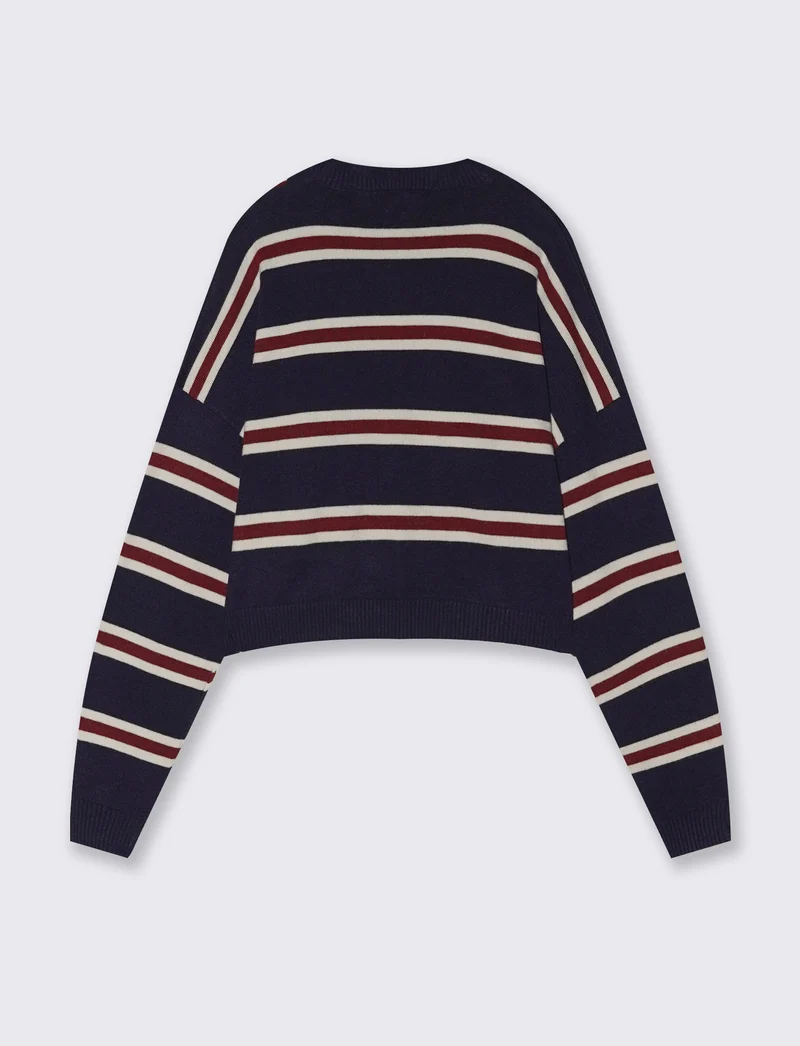 Maglia crop con manica a T stylish - var 3