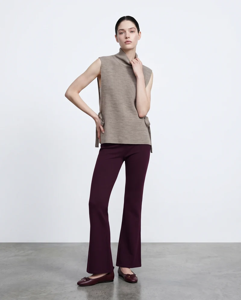 Fuseaux flare: stile e comfort unici - Bordeaux