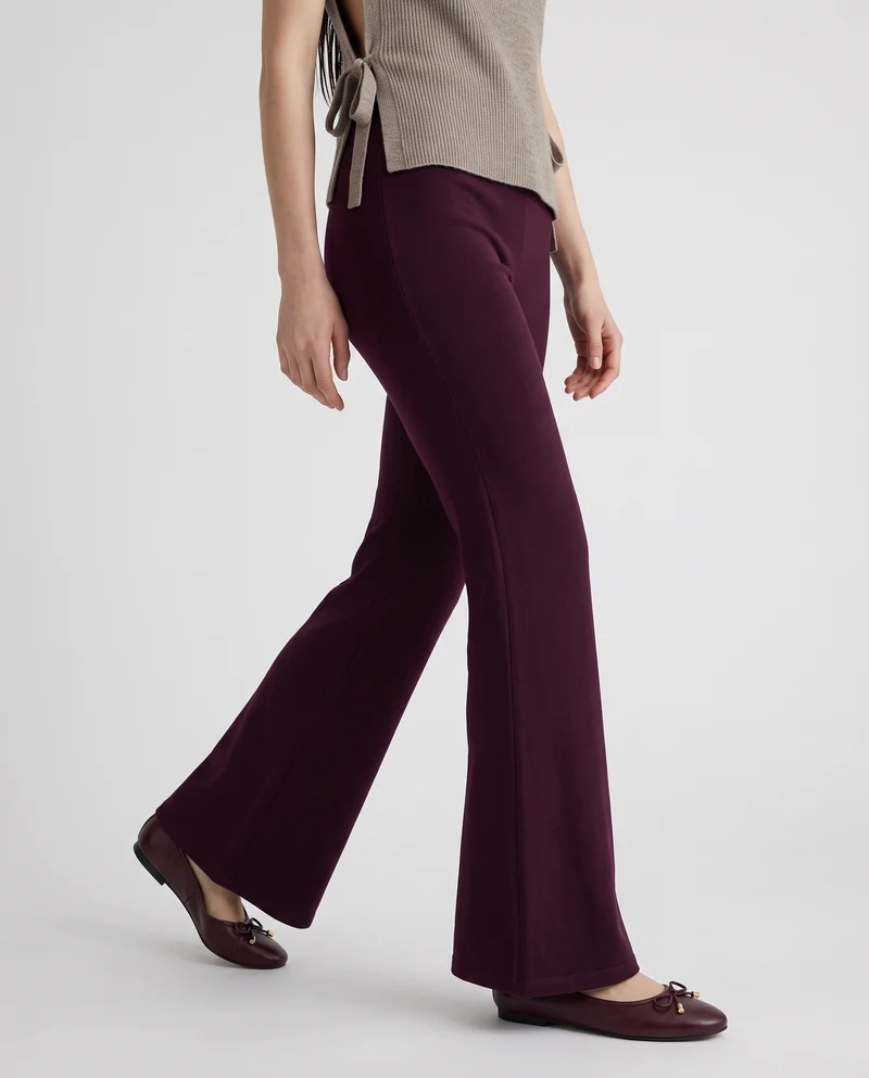 Fuseaux flare: stile e comfort unici - Bordeaux