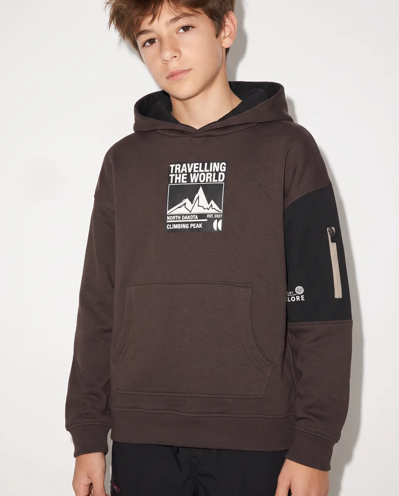 Felpa con cappuccio in morbido tessuto - Marrone scuro