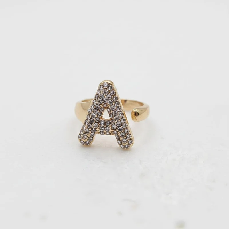 Anello lettera con strass regolabile - var 1