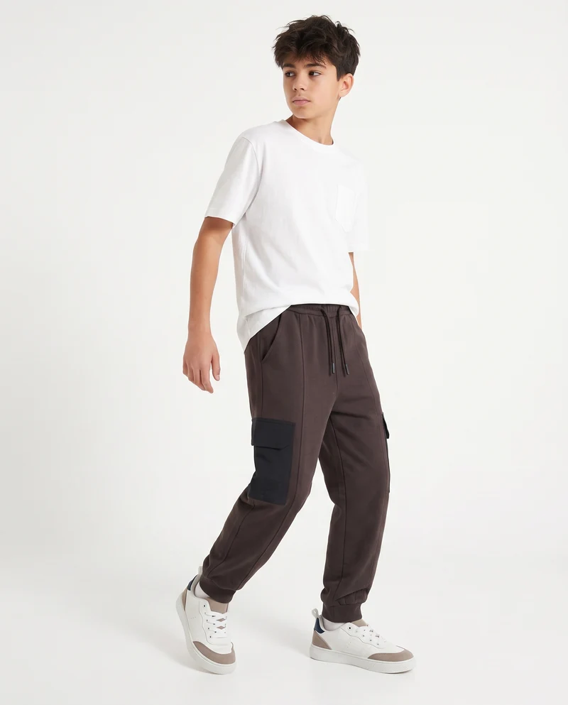 Pantaloni sportivi cargo in felpa morbida - Marrone scuro