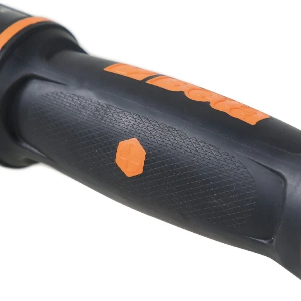 Kit attrezzatura per gommisti - Sollevatore OMCN - Avvitatore a impulsi Milwaukee 18V - Dinamometrica Beta - Pistola Michelin