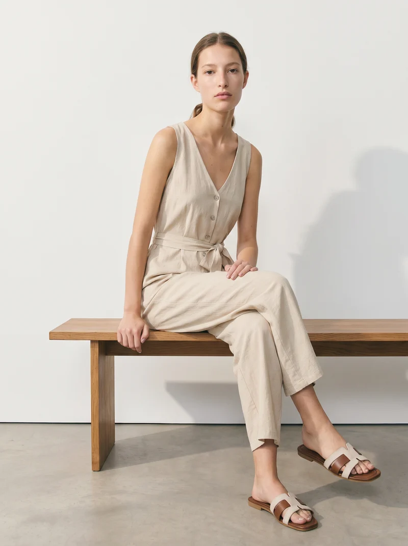 Tuta intera con cintura in vita donna - Beige