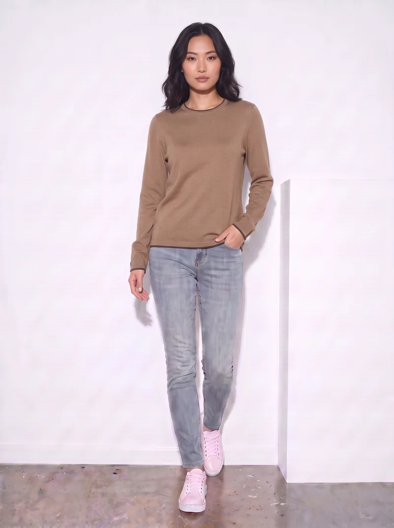 Pullover girocollo con contrasto regolare - Cammello