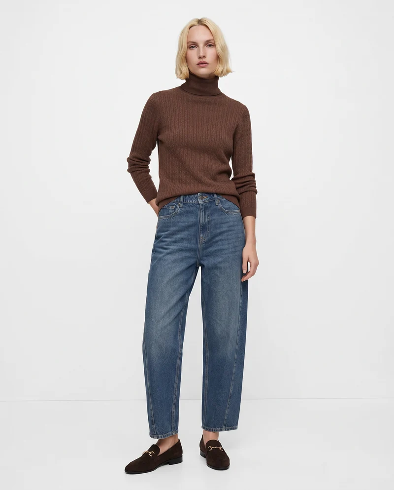 Maglia a trecce con collo alto - Marrone tabacco