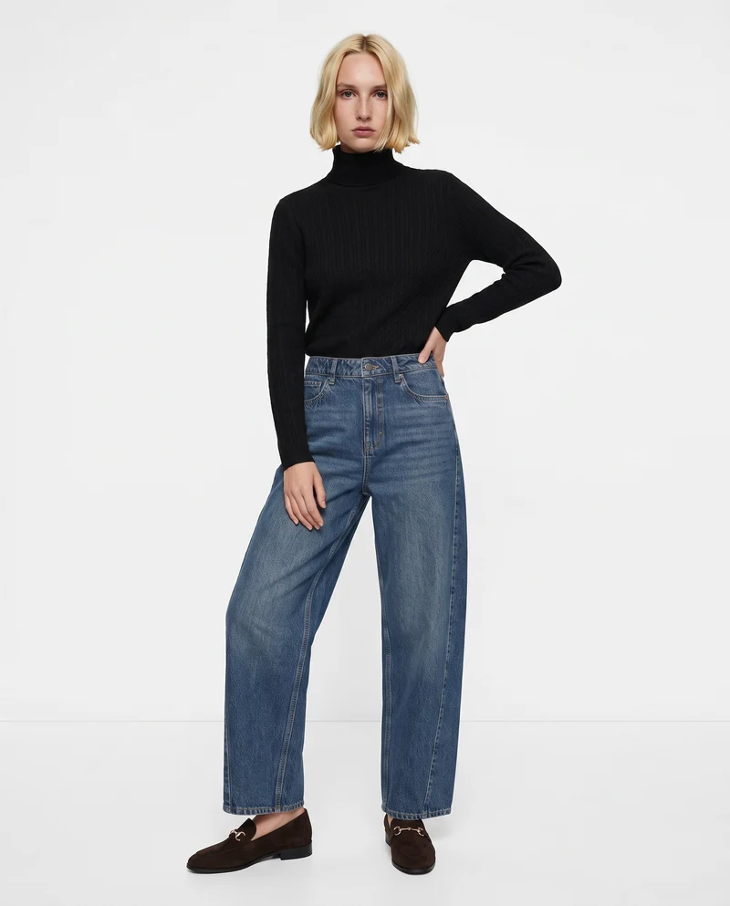 Maglia a trecce con collo alto - Nero