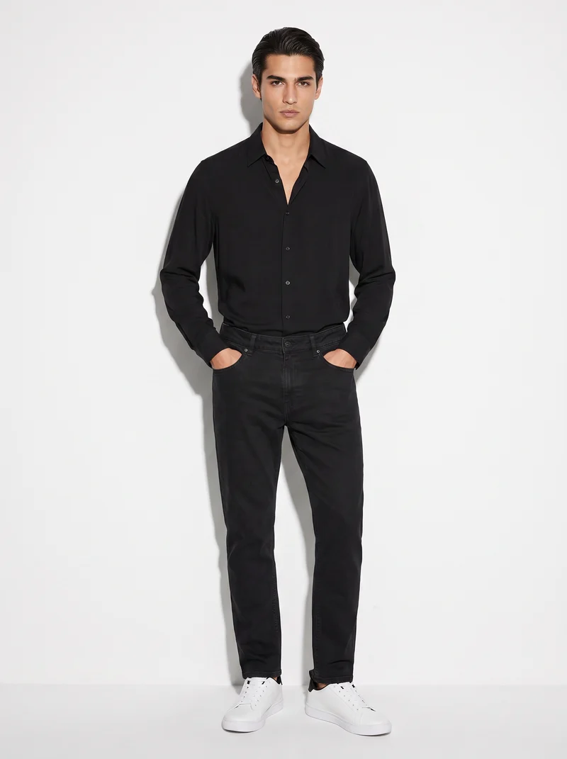 Camicia Regular Fit in Tessuto Tecnico - Nero
