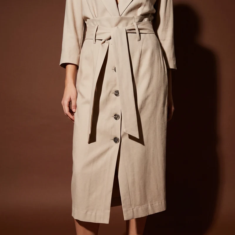 Gonna midi con bottoni e cintura vita - Beige