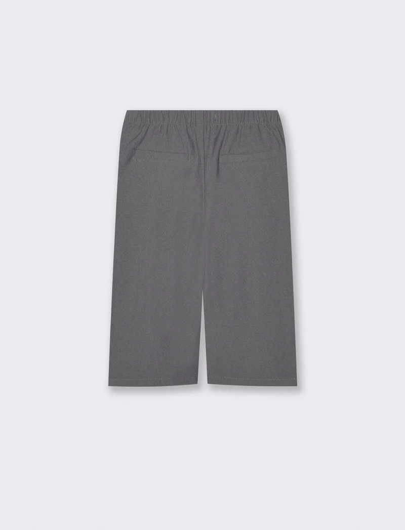 Shorts a quadri con pannello pieghettato - Grigio piombo