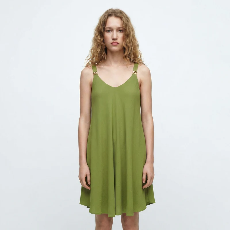 Abito Midi con Bretelle Decorate e Morbido - Verde pistacchio