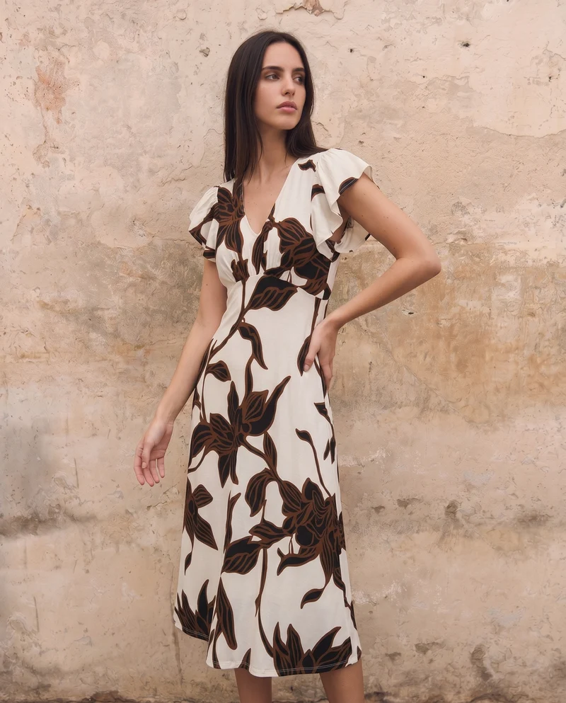 Vestito lungo con scollo a V e volant - var 2