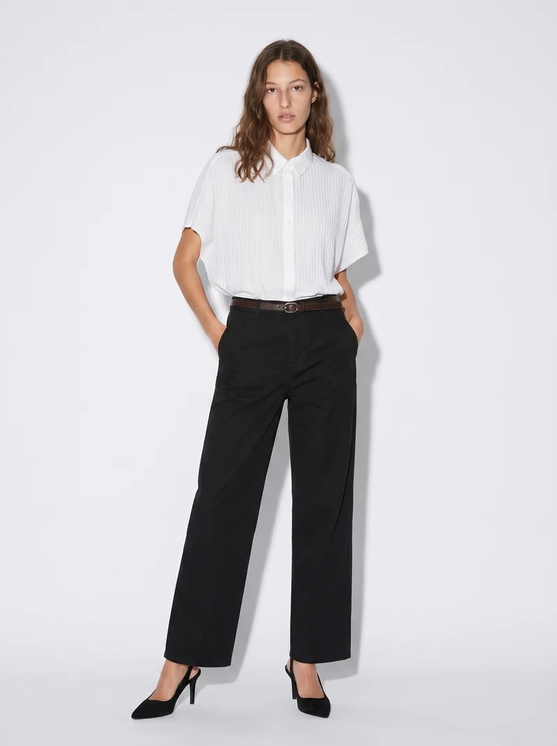 Pantalone chino con risvolto e cintura - Nero