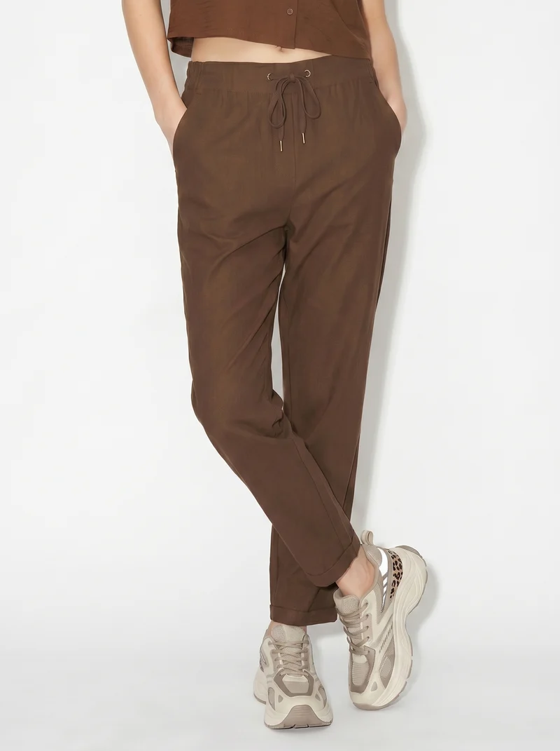 Pantalone con elastico e coulisse in vita - Marrone cioccolato