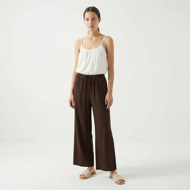 Bretelle Sottili con Vestibilità Comoda - Bianco