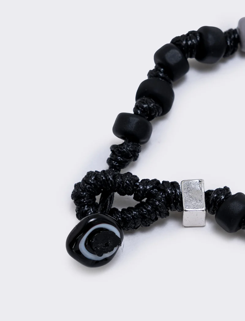 Bracciale colorato in tessuto elegante - Nero