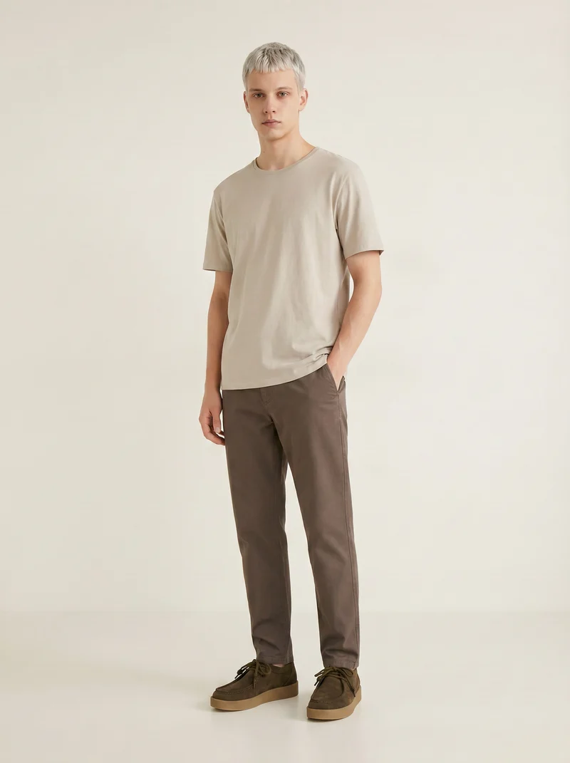 T-shirt Orli regular fit con orli vivi - Beige