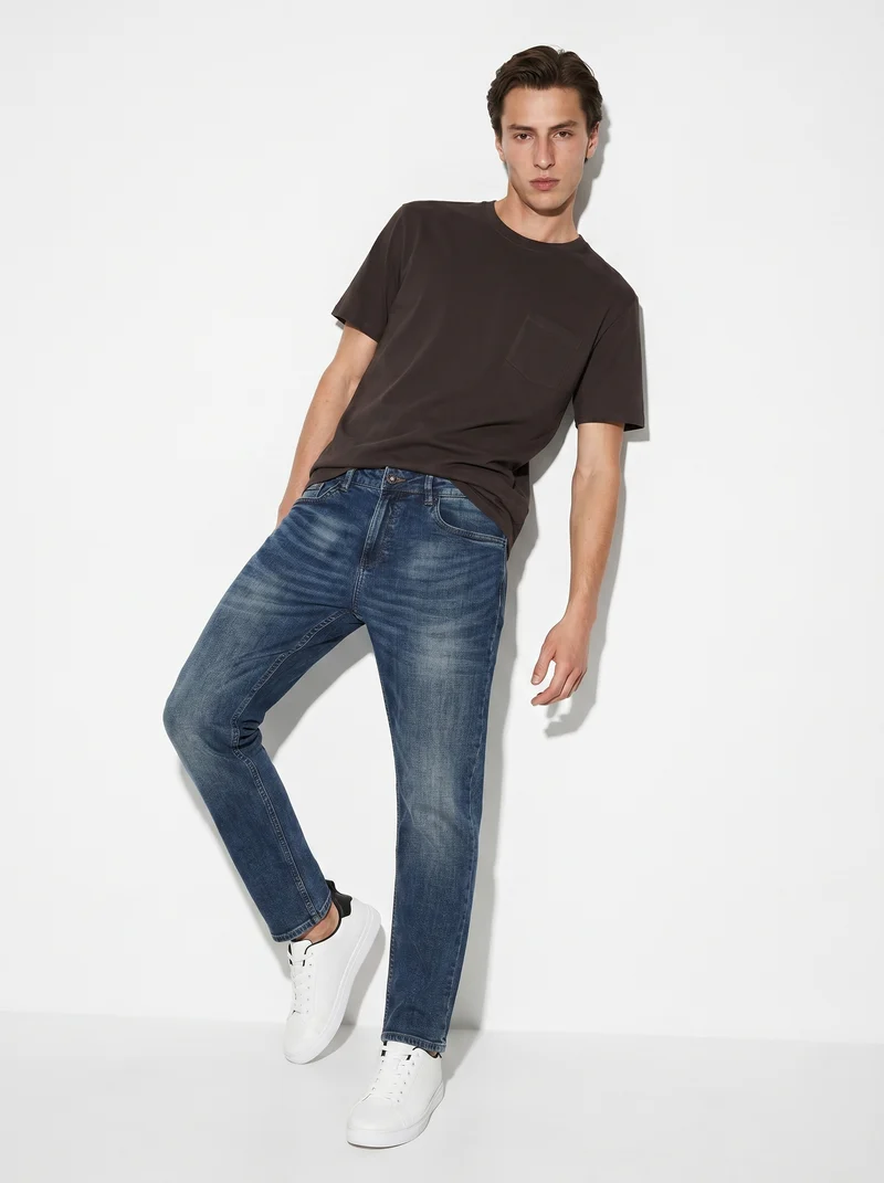 T-shirt basic girocollo con tasca - Bordeaux