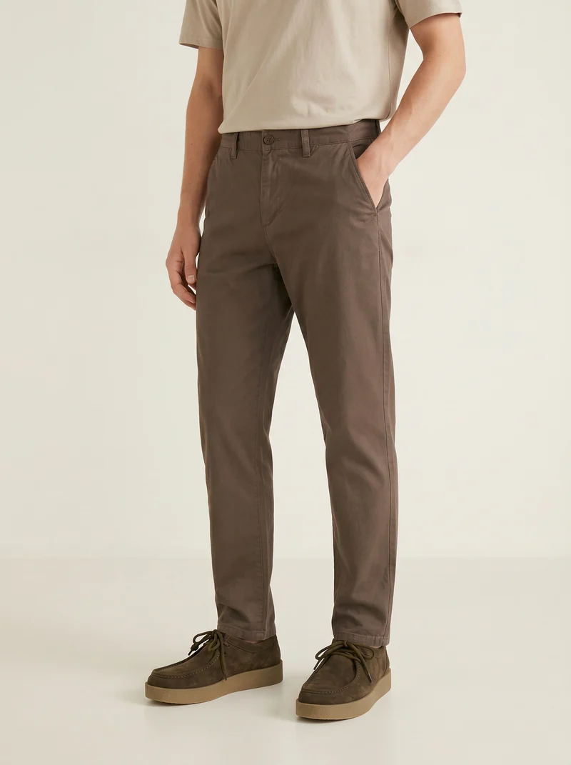 Pantaloni Chino Regular Fit in Cotone - Grigio fango