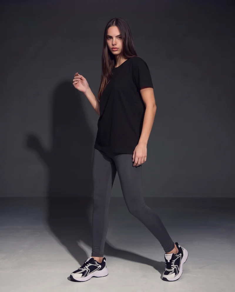 T-Shirt Basic in Cotone - Nero