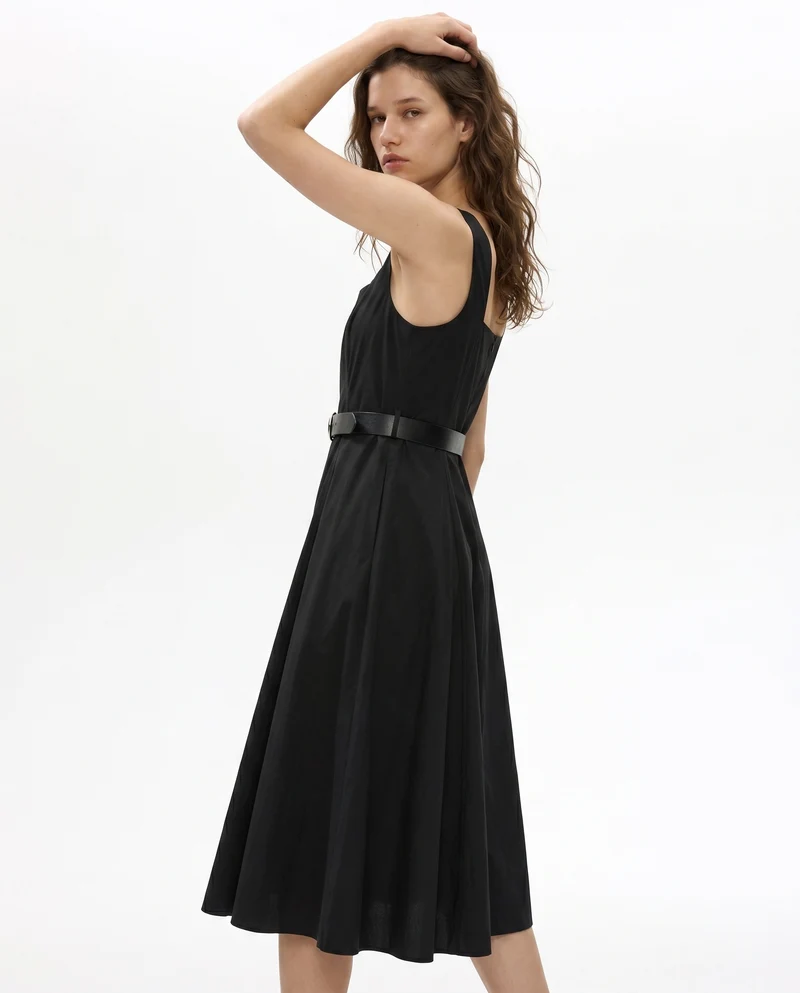 Abito Midi con Cintura in Vita - Nero