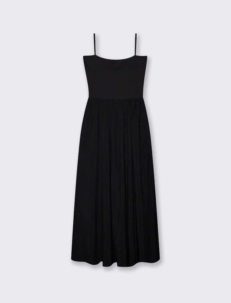 Vestito lungo con corpetto a costine e tasche - Nero