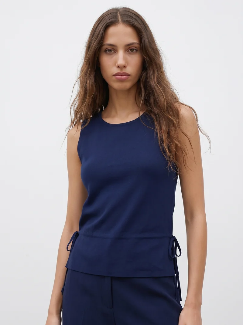 Blusa Smanicata con Sacchi e Laccetti - Blu