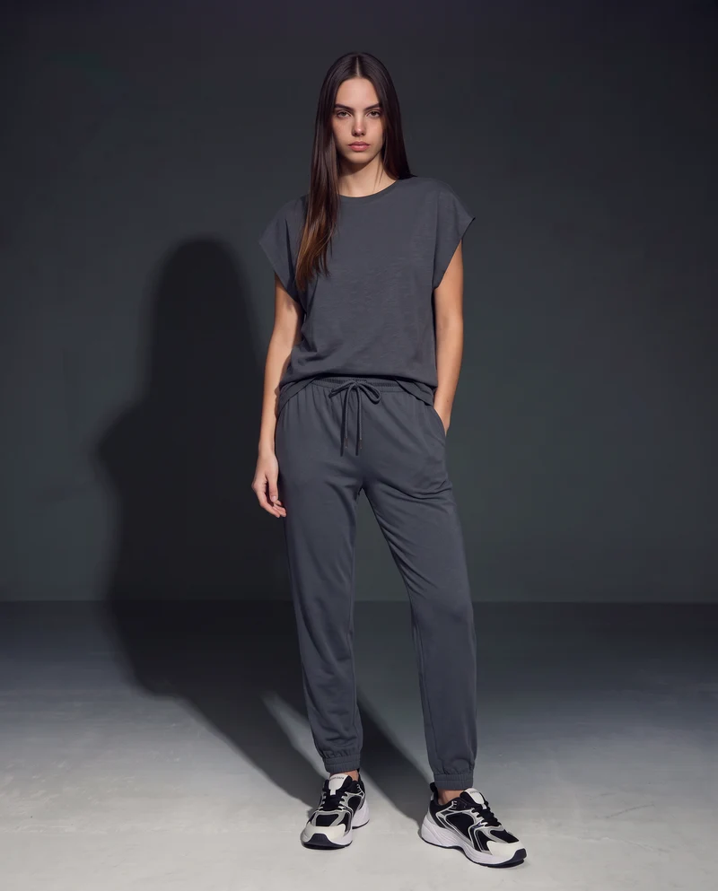 T-Shirt Manica T e Collo Tondo - Grigio piombo