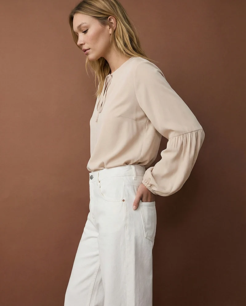 Casacca manica lunga con laccio scollo - Beige