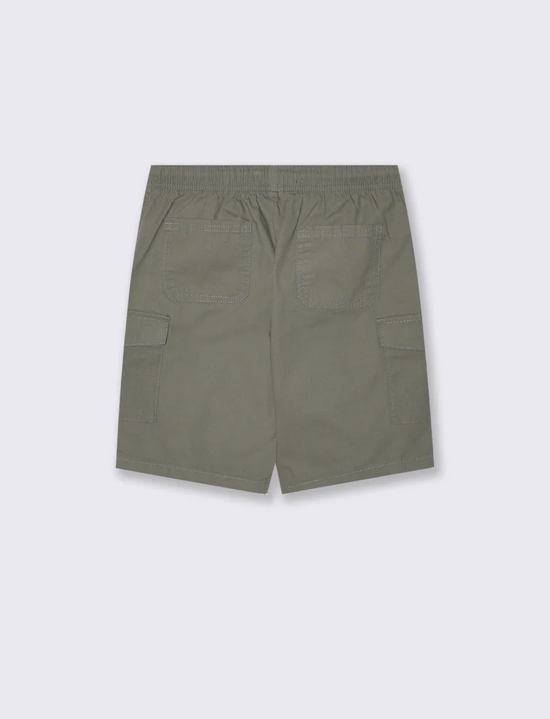 Bermuda Cargo Comodi e Versatili - Verde militare