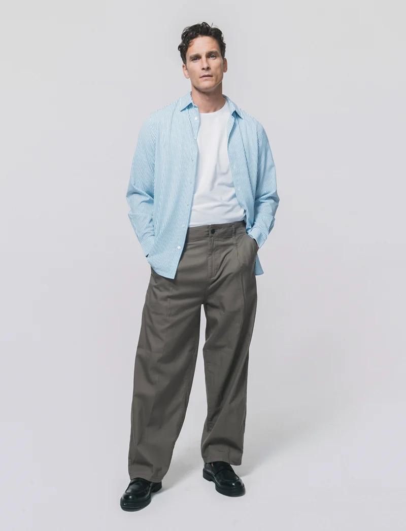 Camicia slim fit a righe in tessuto tecnico - Bianco