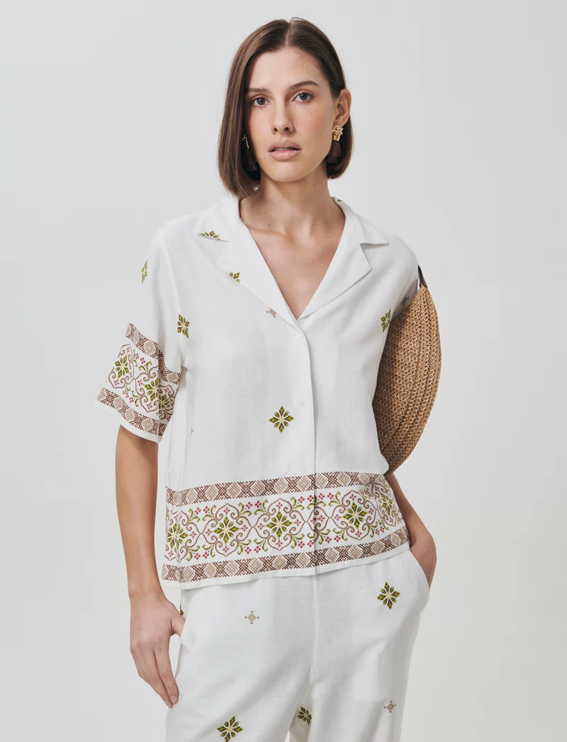 Camicia Manica Corta Scollo a V - var 2