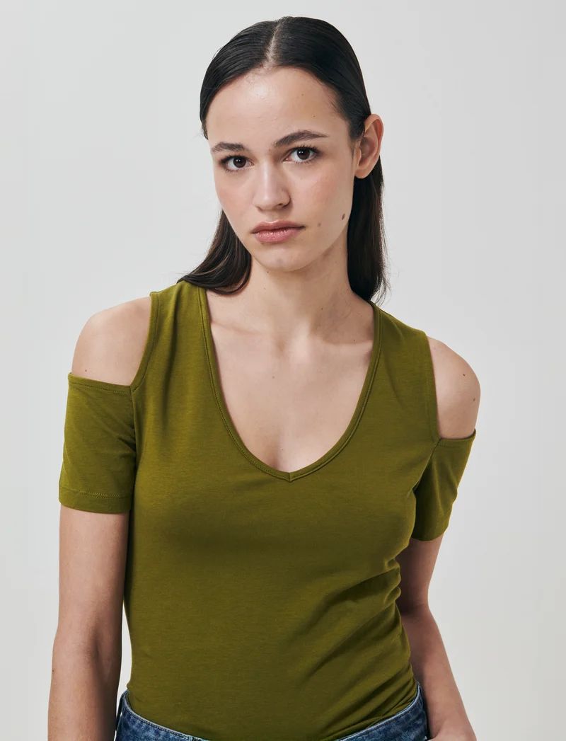 T-Shirt Scollo a V con Apertura - Verde abete