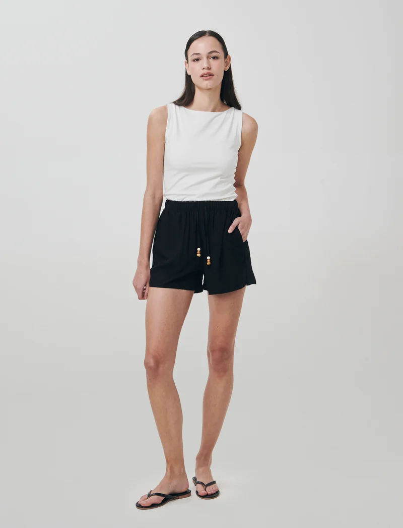 Short elasticizzati con laccetto davanti - Nero