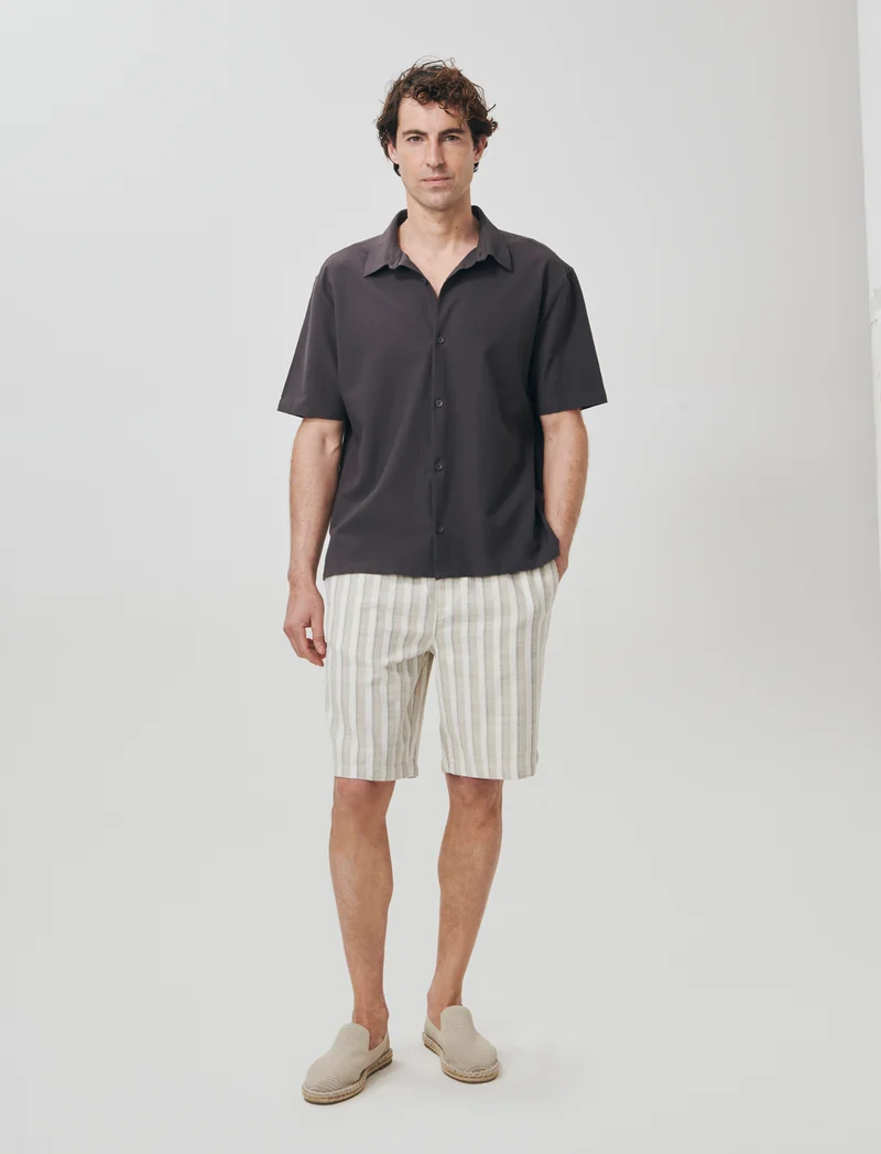 Bermuda jogger effetto maglia rigata - Beige