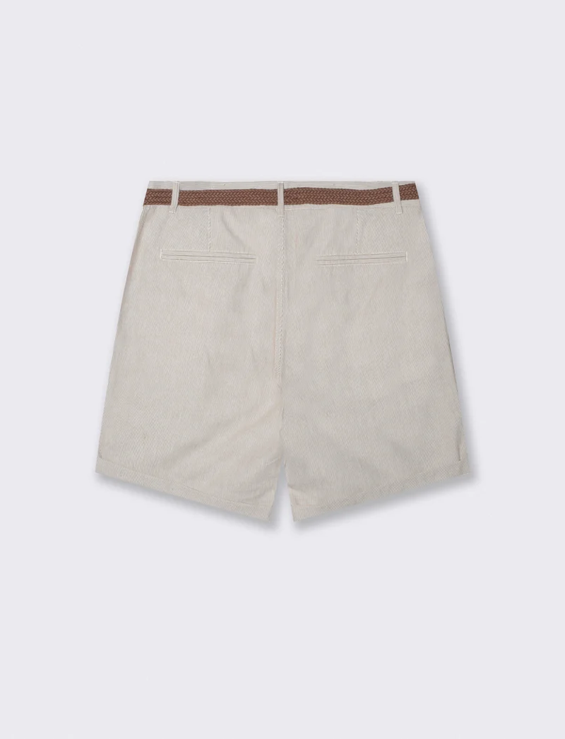 Bermuda a righe con cintura intrecciata - Beige