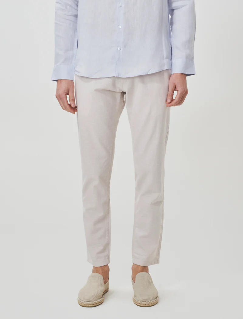 Pantaloni Chino Slim Fit in Lino - Sabbia
