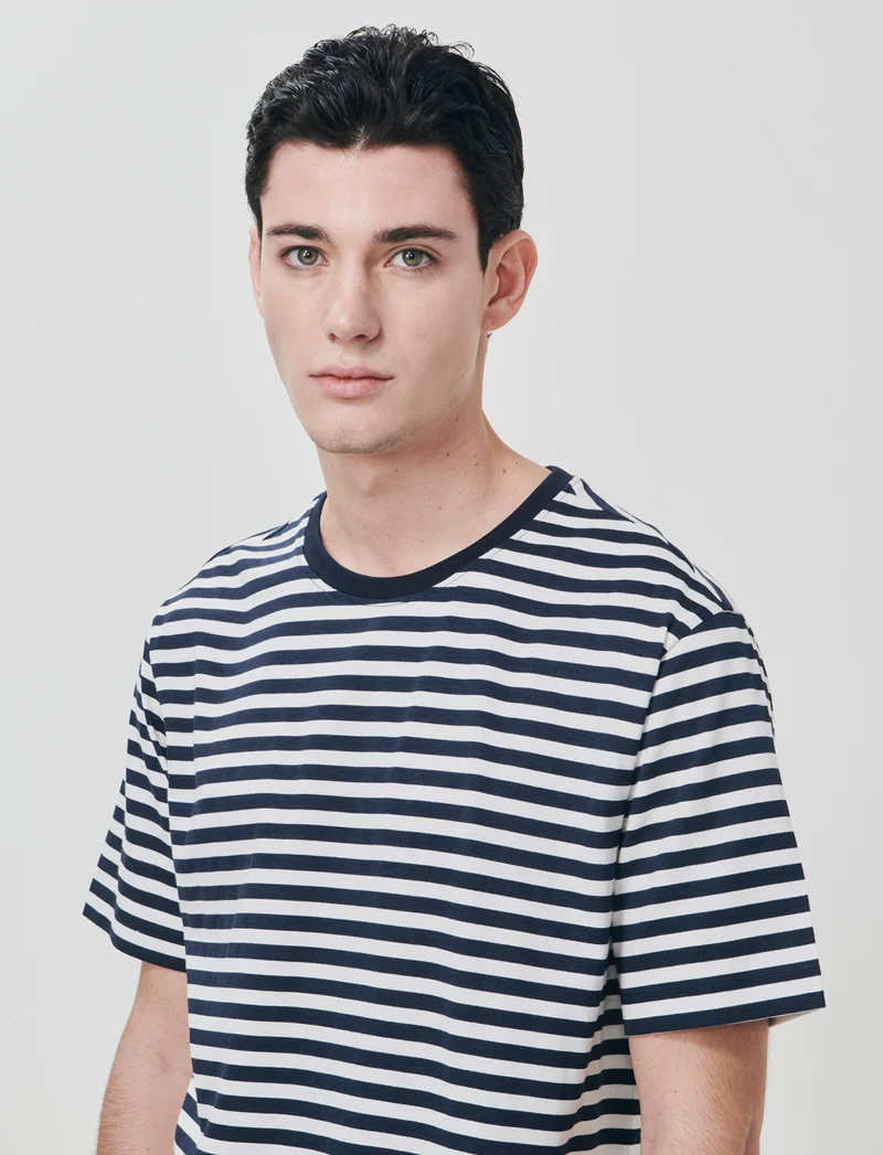 T-shirt girocollo a righe in jersey - Blu