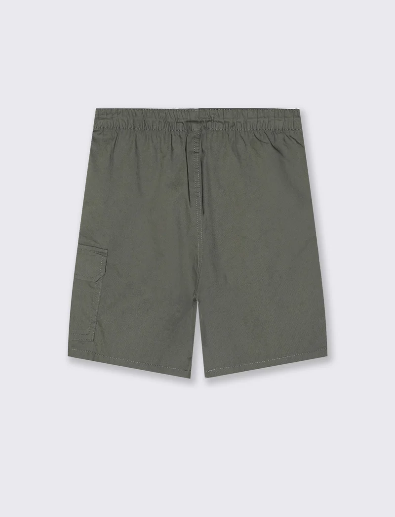 Bermuda in cotone tinta unita versatili - Verde militare