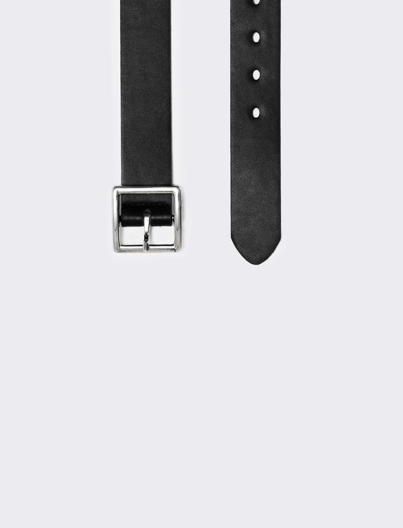 Cintura fibbia satinata elegante e versatile - Nero